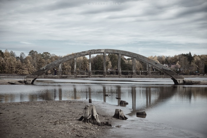 Potopený most na Jesenici